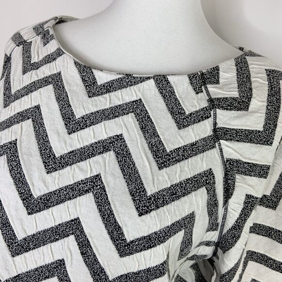 Urban Outfitters Oversized Crop Top Size XS - Picture 7 of 9